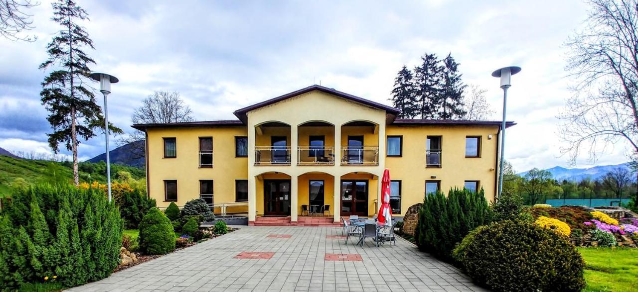 Wellness Villa Liptov Liptovská Sielnica Extérieur photo
